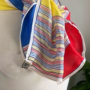 VINTAGE RED WHITE BLUE YELLOW NECK TIE SCARF
